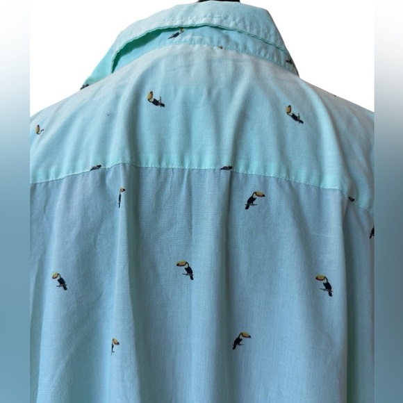 Croft & Barrow Light Green Toucan Print Shirt - Picture 3 of 4